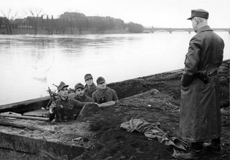 Volkssturm battalion Oder river