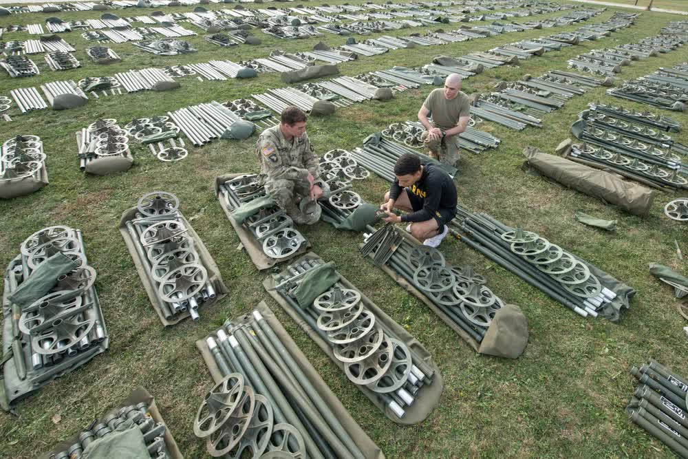 soldiers inventory tents